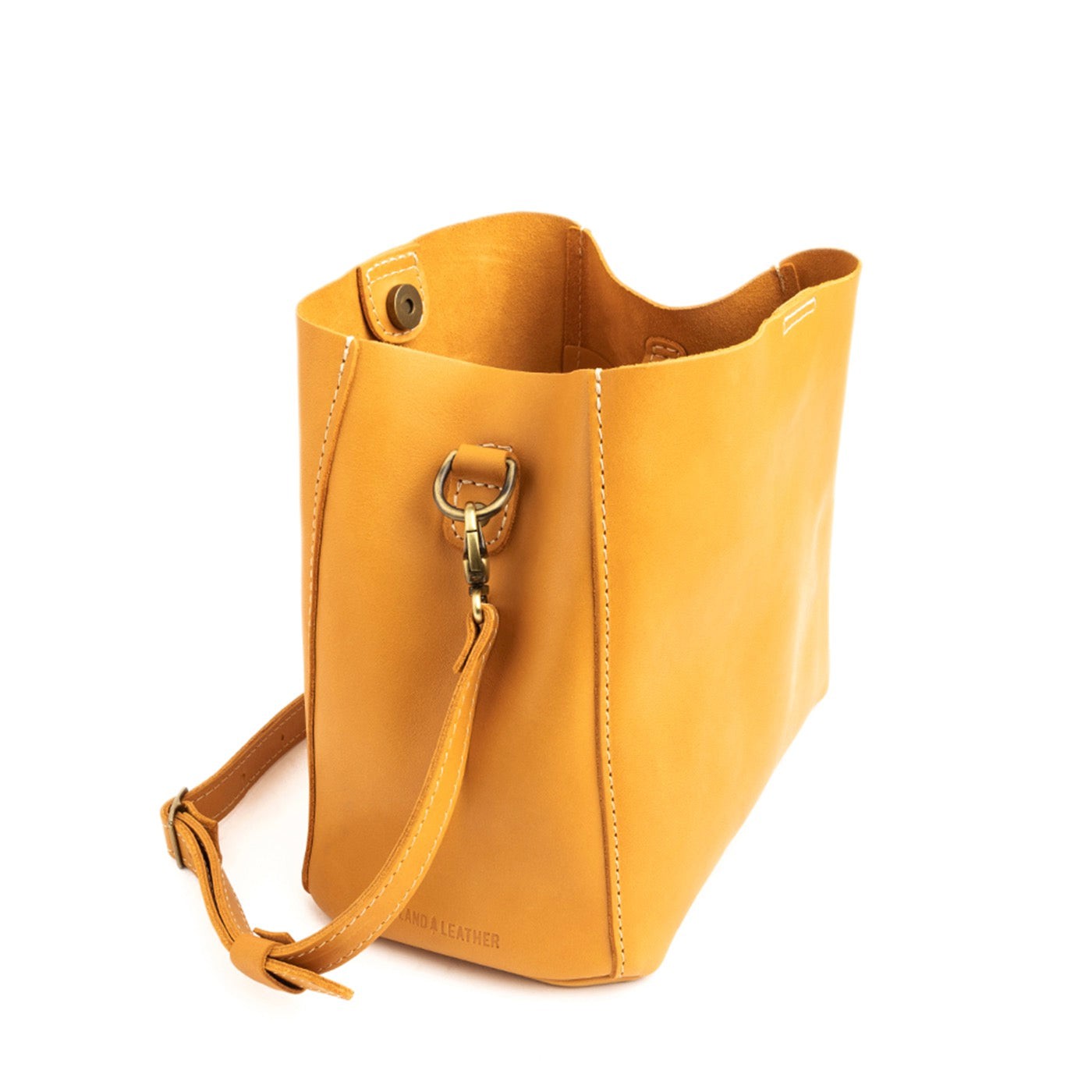 Butterfly Bucket Bag - Image 60