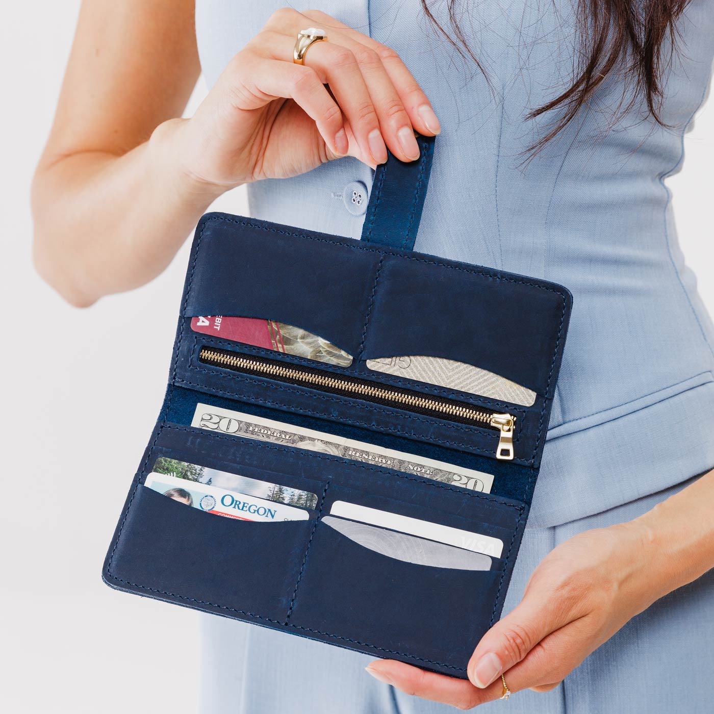 Women's Bifold Wallet - Image 53