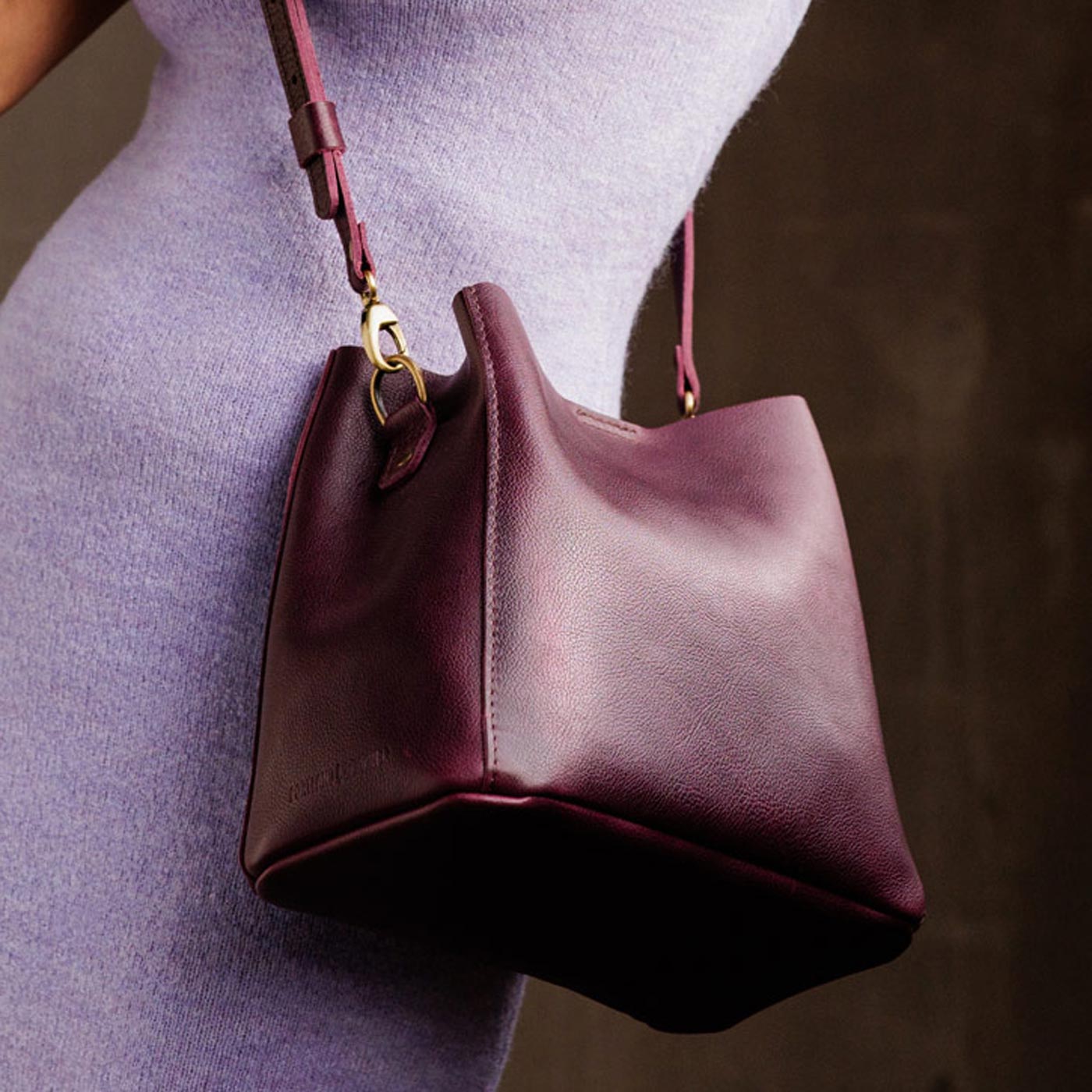 Butterfly Bucket Bag - Image 103