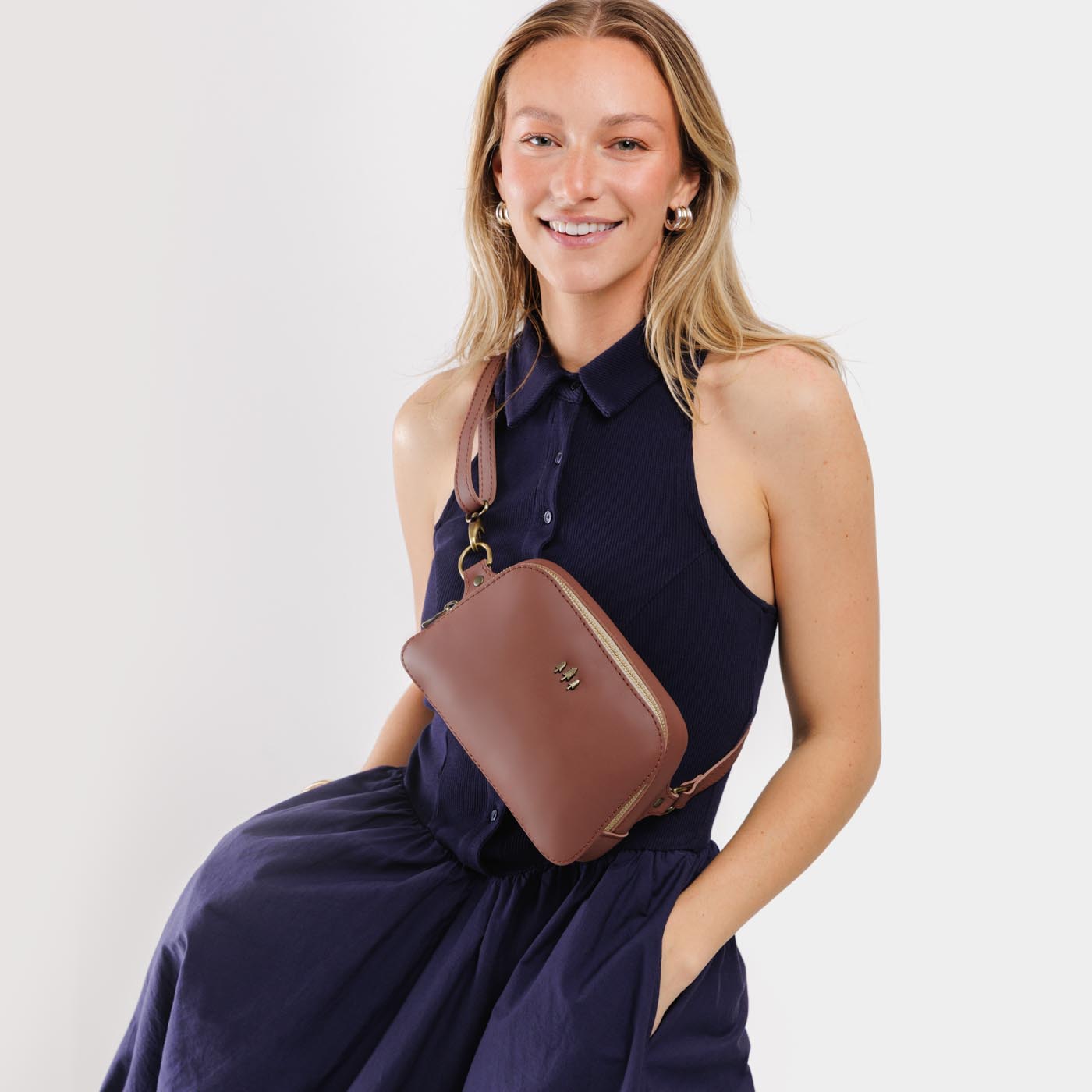 Scarlett Sling Bag - Image 119